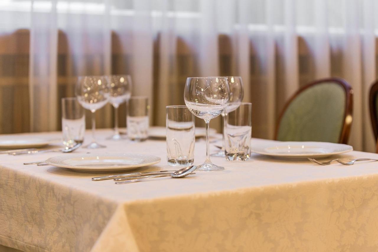 Kompleks Restauracyjno-Noclegowy Rubikon Lublin Kültér fotó